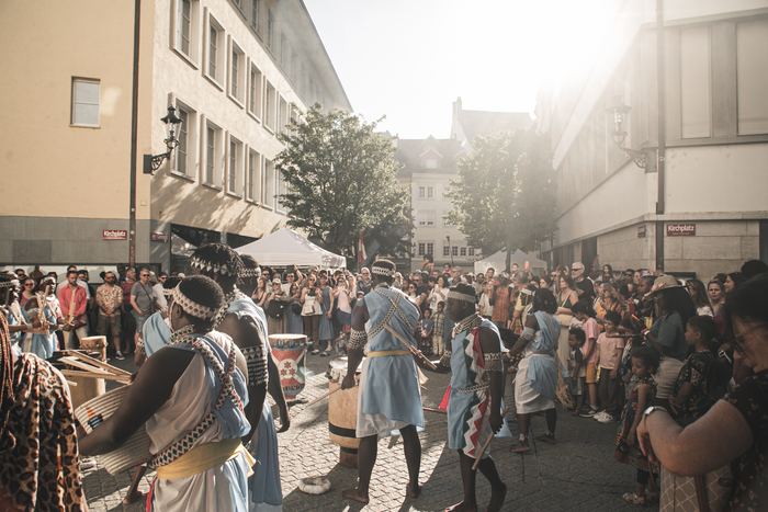 Auftritt am Kirchplatz